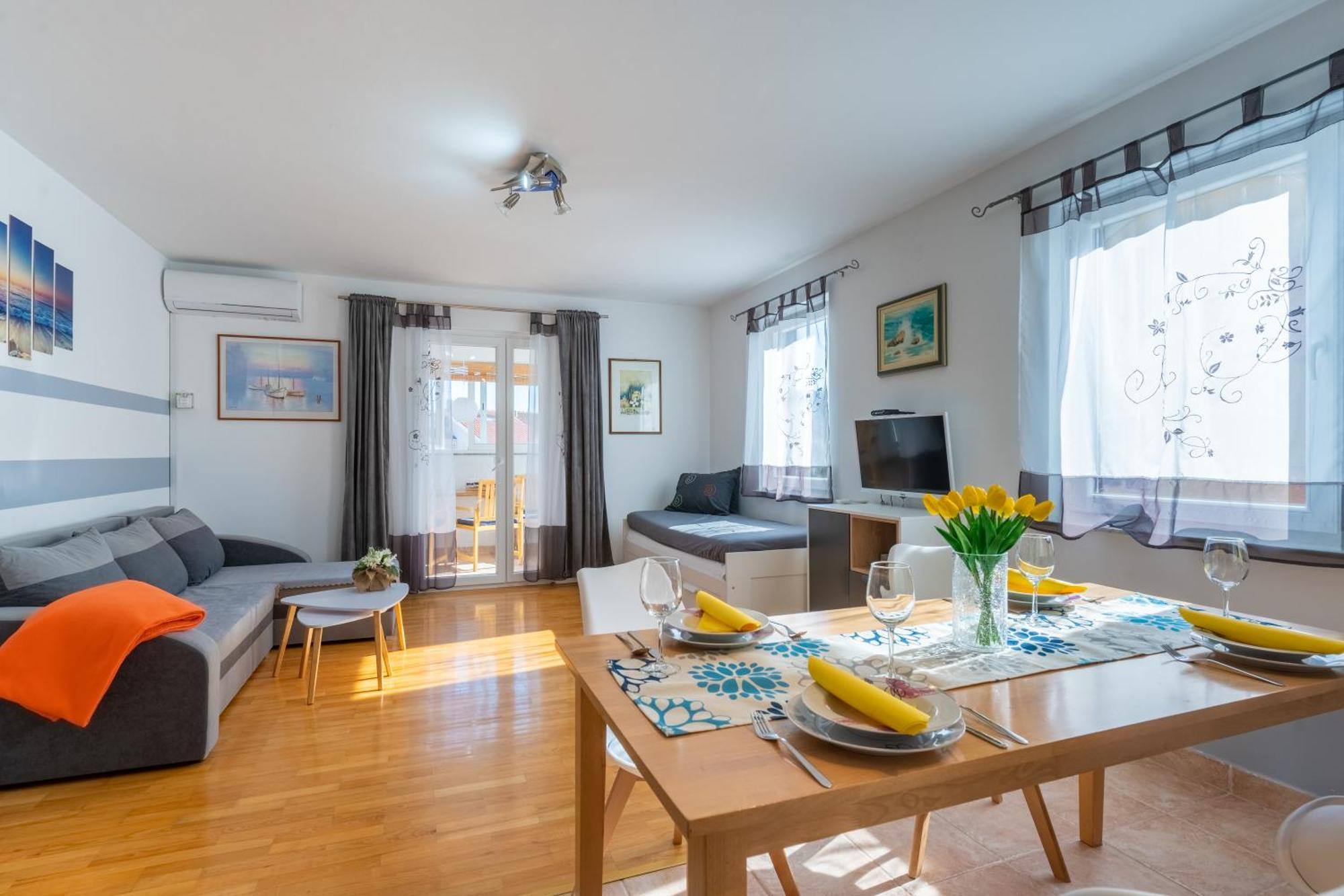 Apartment Kristian Cres Exteriér fotografie